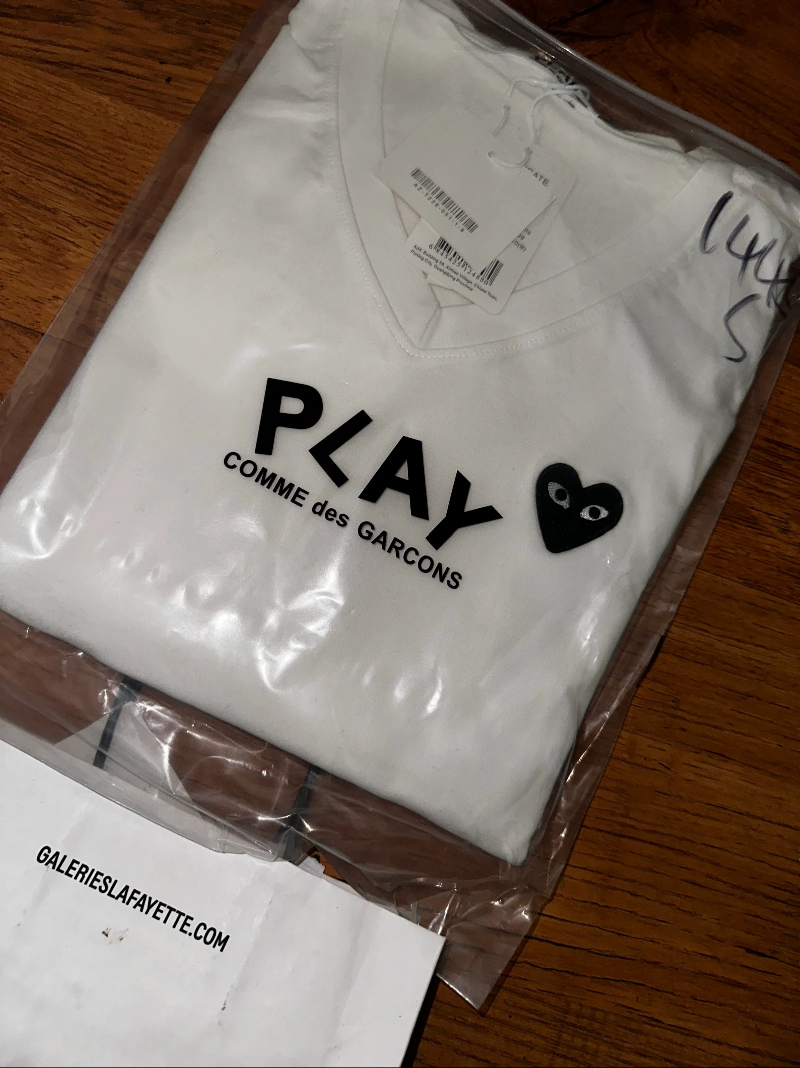 comme des garçons play perfect for women this summer – photo 4